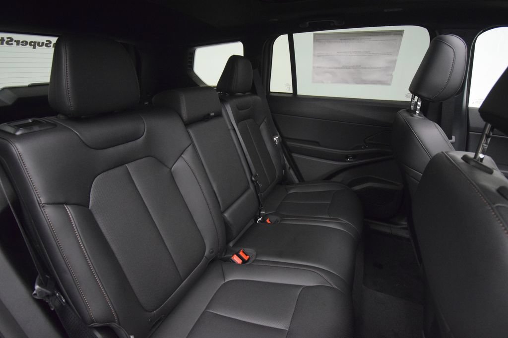 New 2026 Jeep Cherokee Limited AWD/4WD image 19