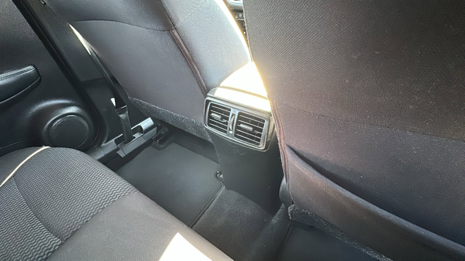 Used 2020 Nissan Rogue Sport S AWD/4WD image 26