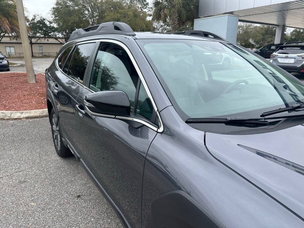 Used 2025 Subaru Outback Limited w/ Popular Package #2 image 16