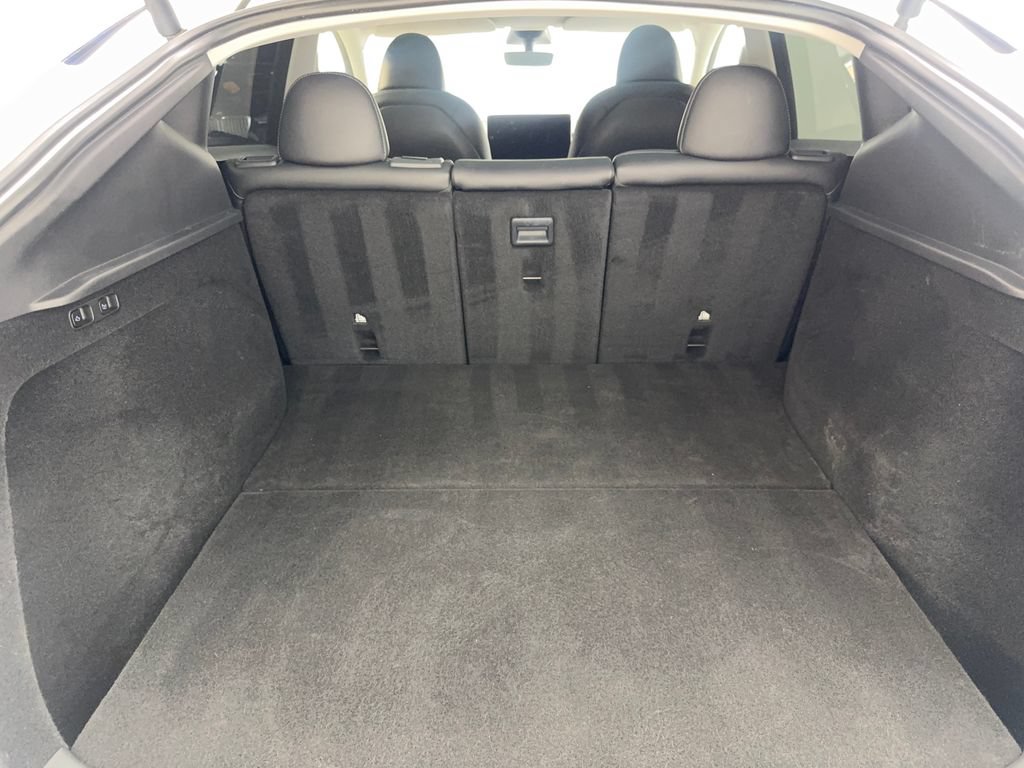 Used 2023 Tesla Model Y Long Range AWD/4WD image 76
