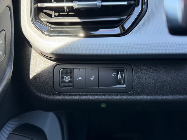 New 2027 Chevrolet Bolt LT w/ Comfort Package FWD image 15