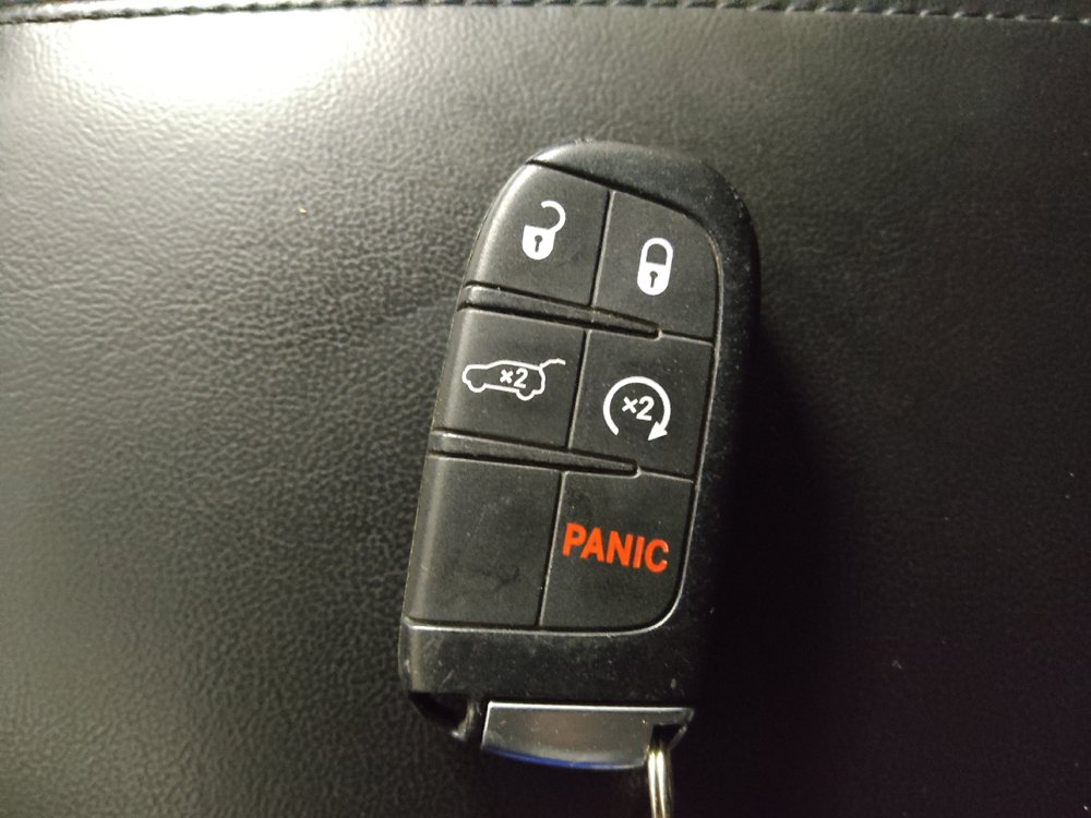 Used 2018 Jeep Grand Cherokee Limited AWD/4WD image 32