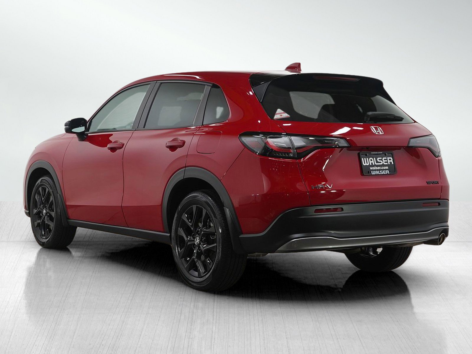 Used 2024 Honda HR-V Sport image 3