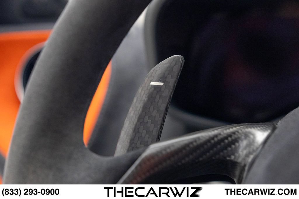 Used 2020 McLaren 600LT Spider RWD image 48