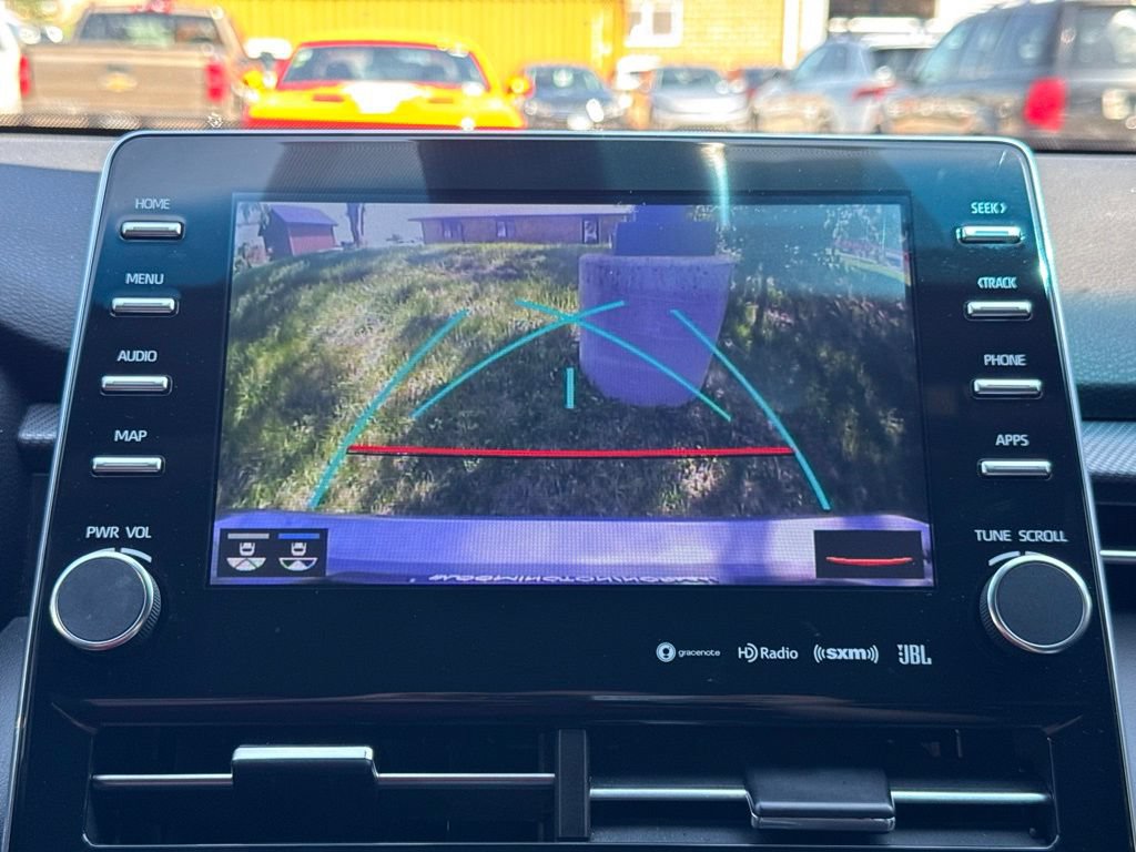 Used 2022 Toyota Avalon XSE FWD image 13