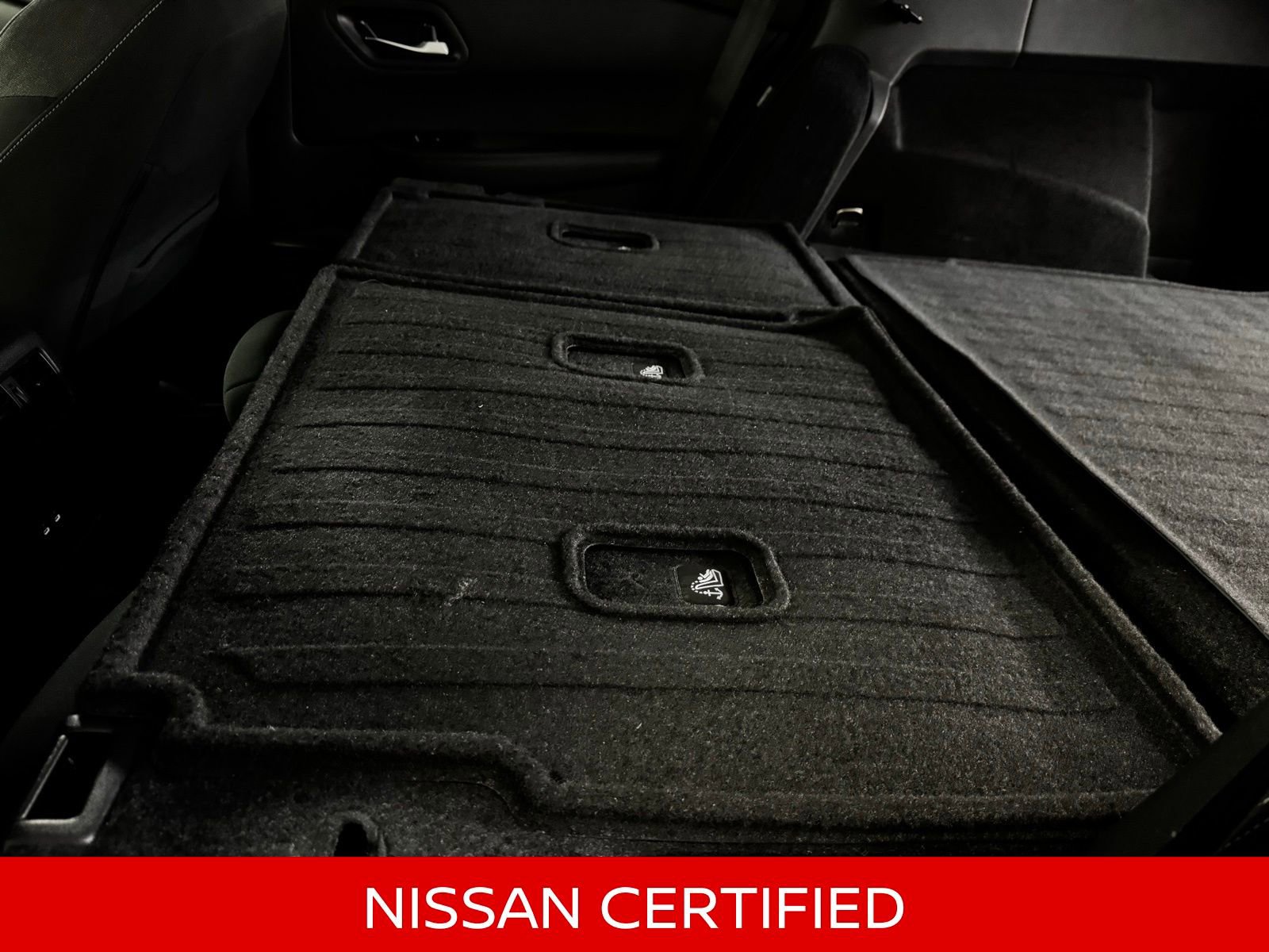 Certified 2025 Nissan Rogue SV image 35