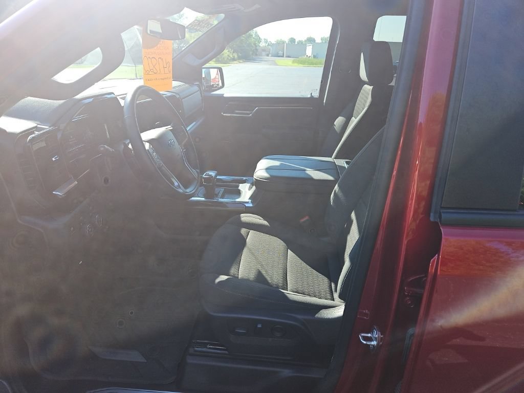 Used 2024 Chevrolet Silverado 1500 RST w/ Protection Package AWD/4WD image 16