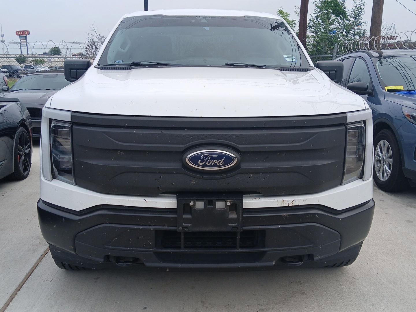 Used 2022 Ford F150 Lightning Pro AWD/4WD image 4
