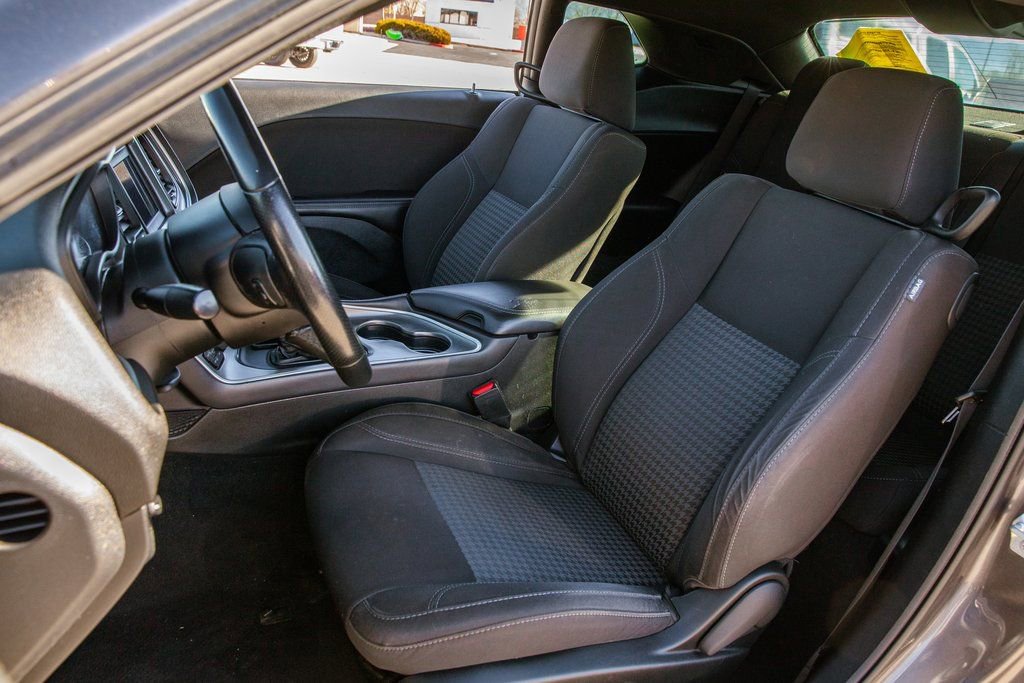 Used 2020 Dodge Challenger SXT w/ Driver Convenience Group image 12