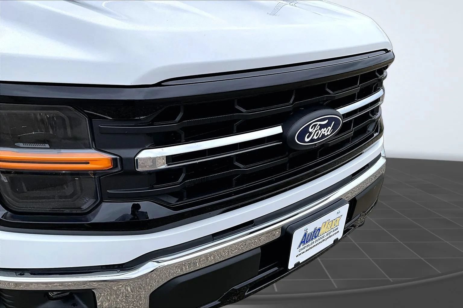 Used 2024 Ford F150 XLT w/ Tow/Haul Package AWD/4WD image 31