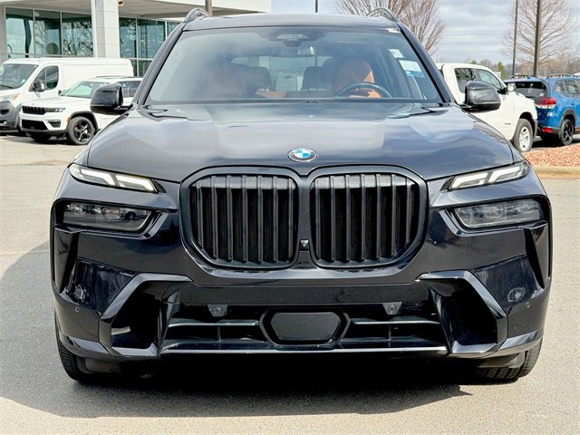 Used 2023 BMW X7 xDrive40i w/ Executive Package image 16
