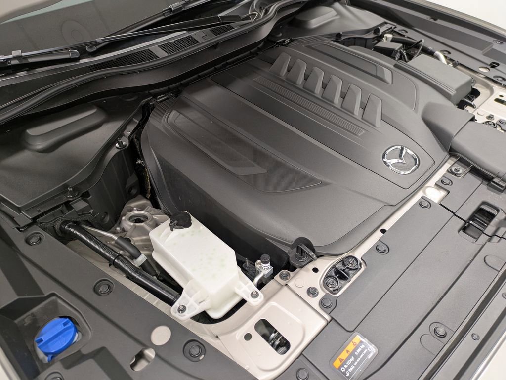 Certified 2025 MAZDA CX-90 3.3 Turbo w/ Preferred Package image 32