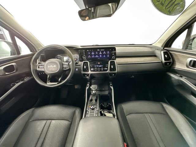 Used 2023 Kia Sorento S AWD/4WD image 10