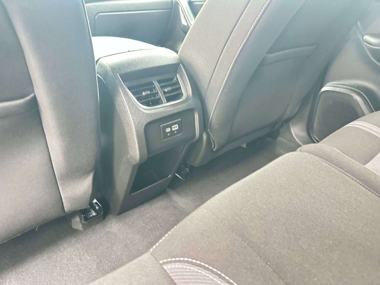 Used 2025 Chevrolet Blazer LT image 24