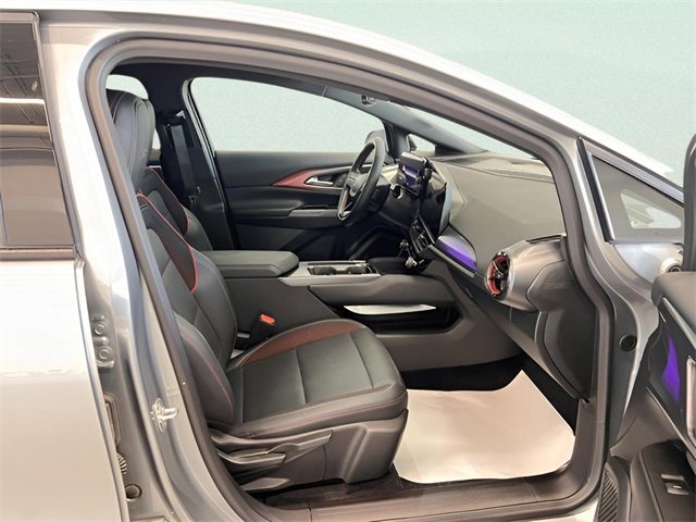 Certified 2024 Chevrolet Equinox EV RS image 9