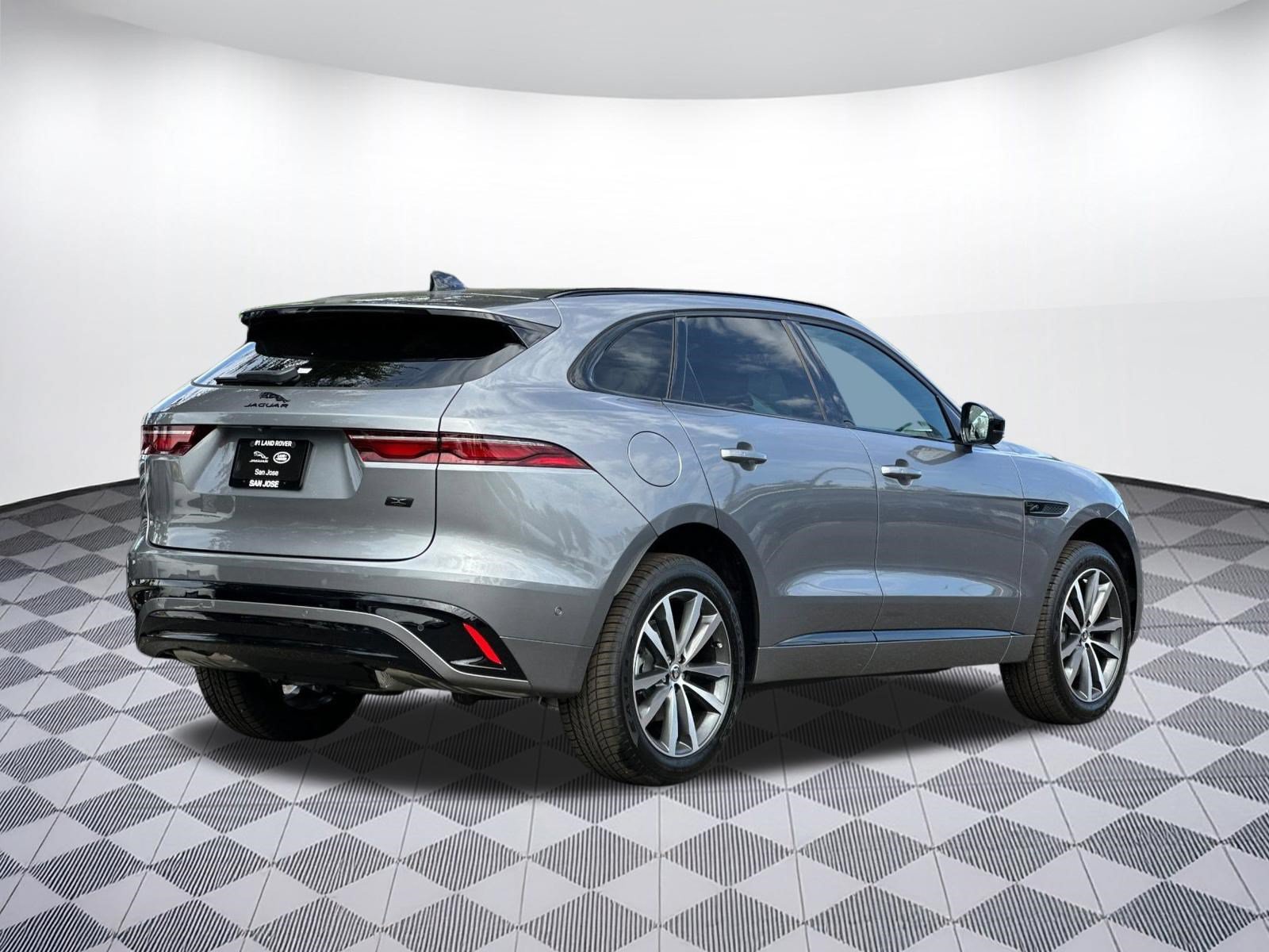 New 2026 Jaguar F-PACE R-Dynamic S AWD/4WD image 8