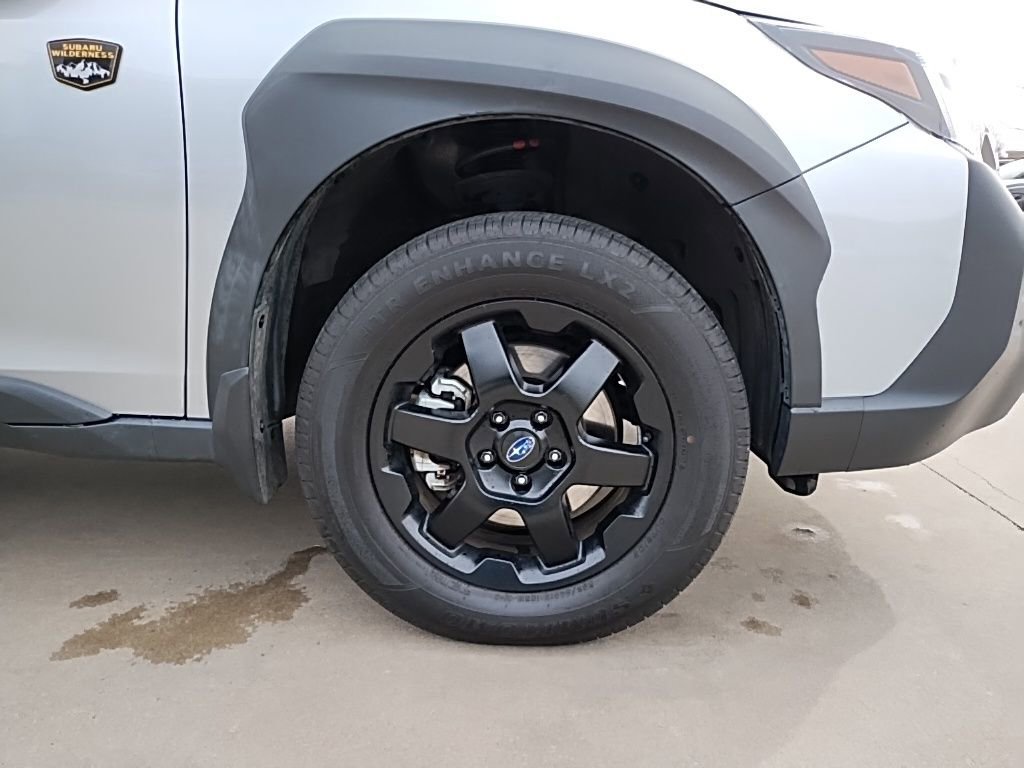 Used 2022 Subaru Outback Wilderness image 16