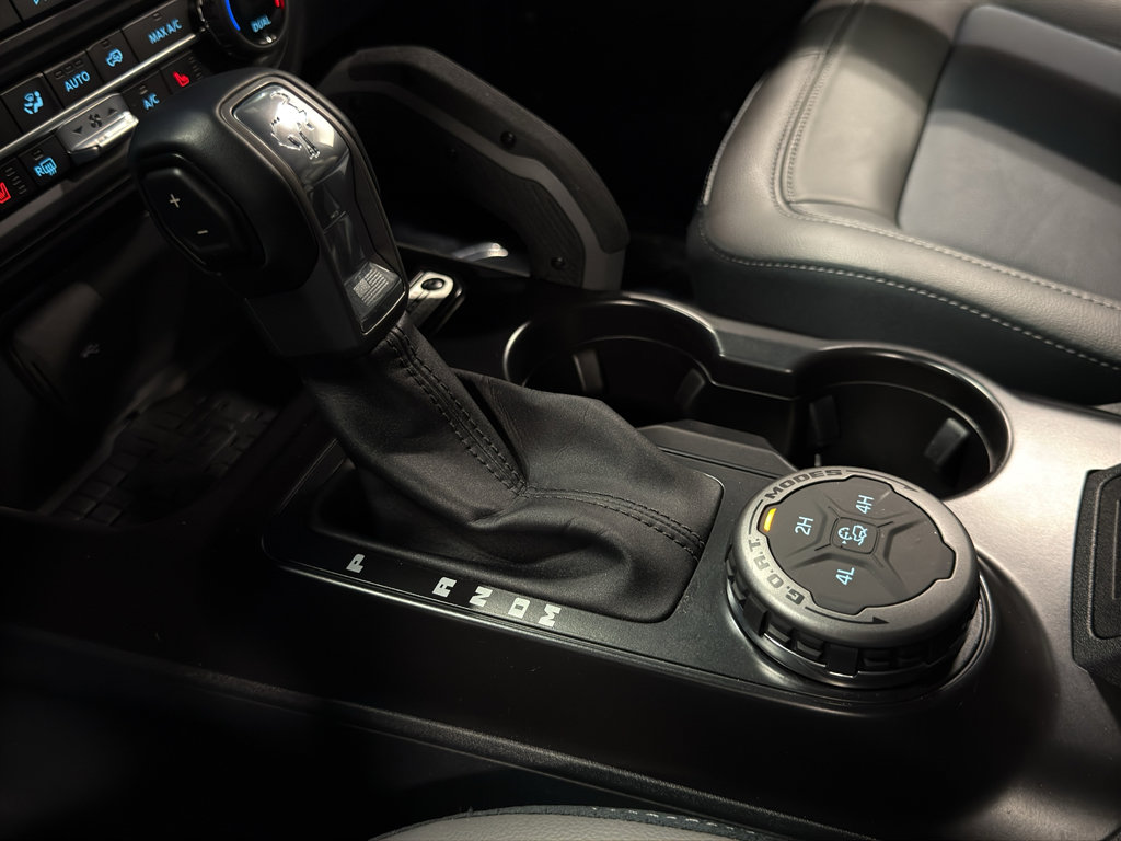 Used 2024 Ford Bronco Outer Banks image 26