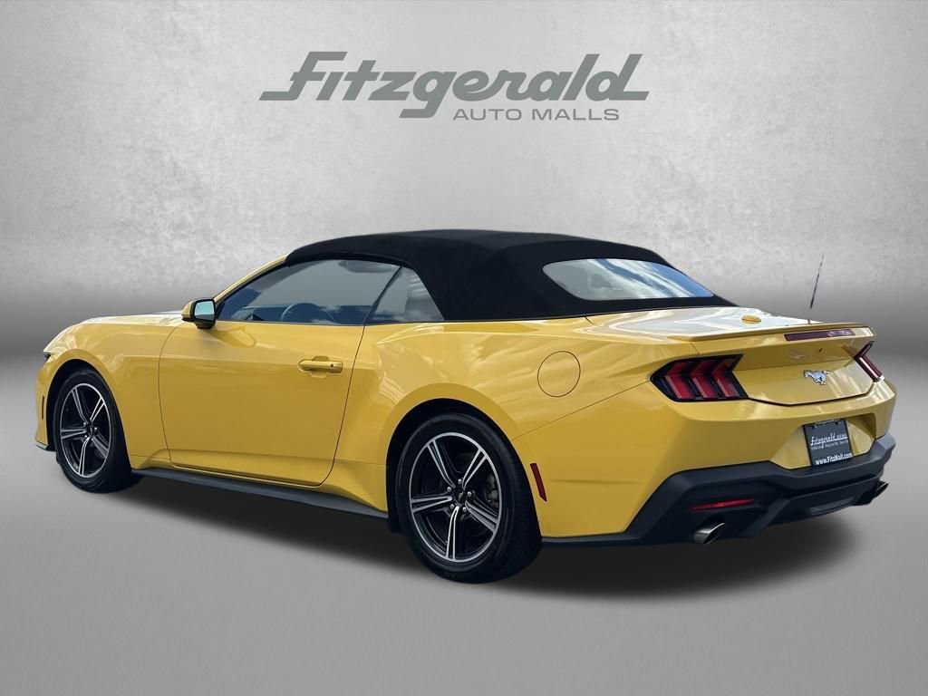 Used 2024 Ford Mustang Premium RWD image 7