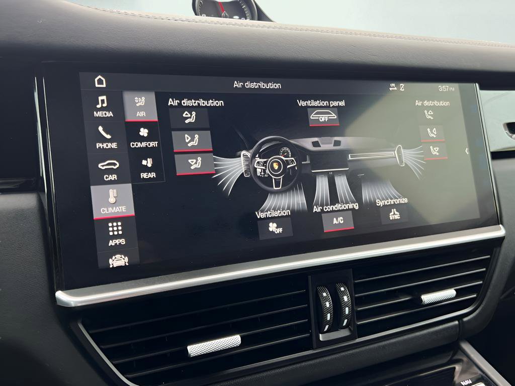 Used 2019 Porsche Cayenne S AWD/4WD image 48