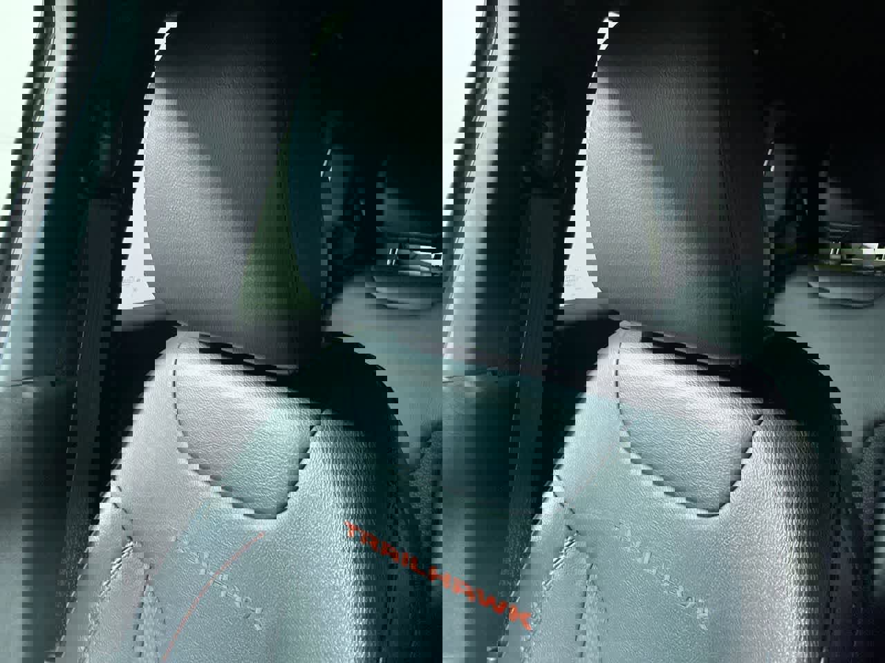 Used 2023 Jeep Compass Trailhawk image 25