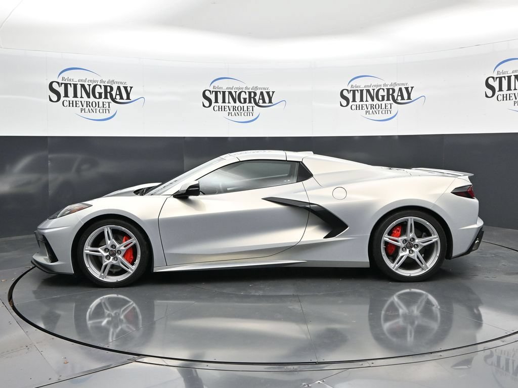 Used 2023 Chevrolet Corvette Stingray Preferred Conv w/ Chrome Exterior Badge Package RWD image 4