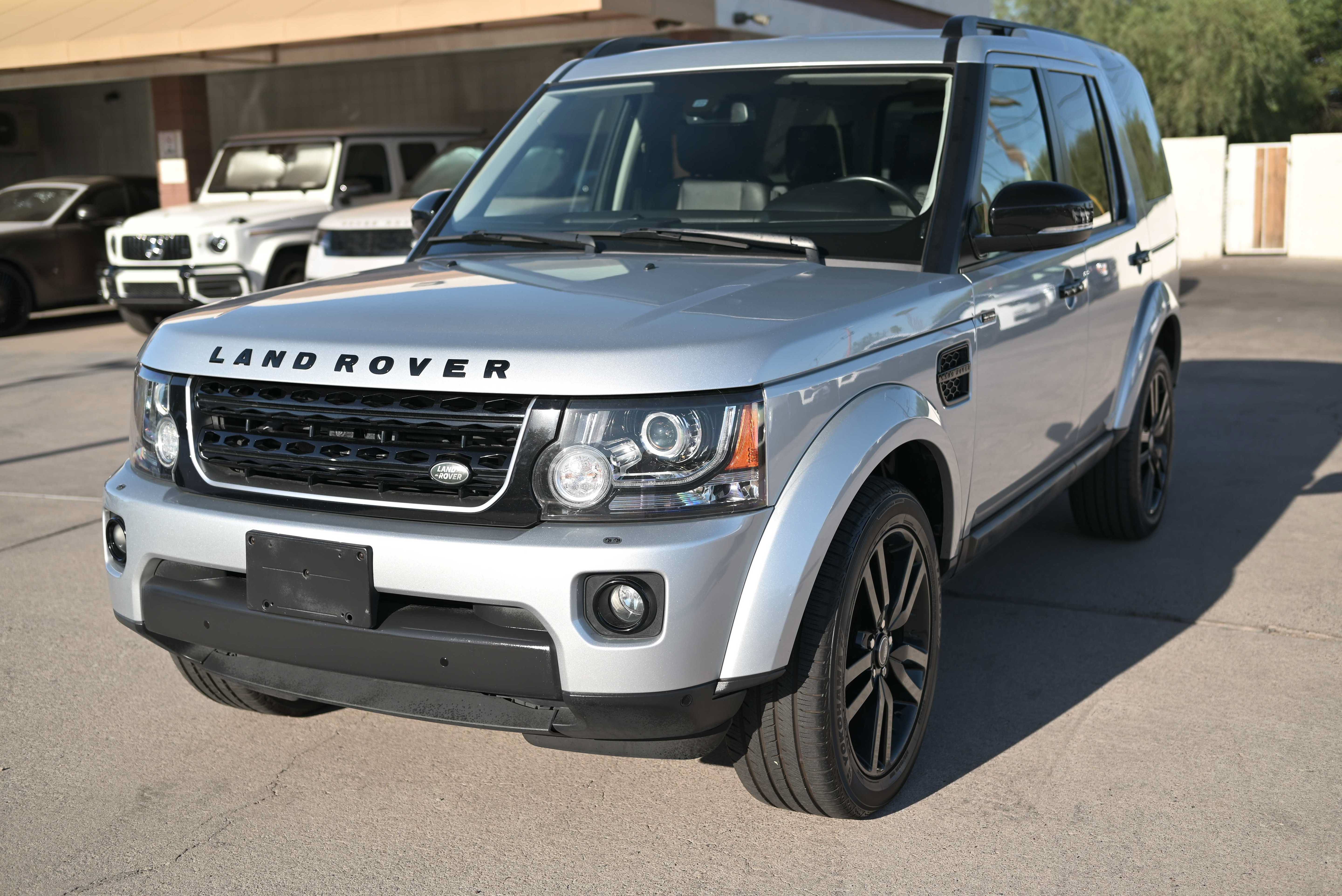 Used 2014 Land Rover LR4 HSE AWD/4WD image 12