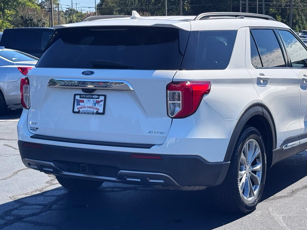 Used 2022 Ford Explorer XLT w/ Equipment Group 202A AWD/4WD image 41