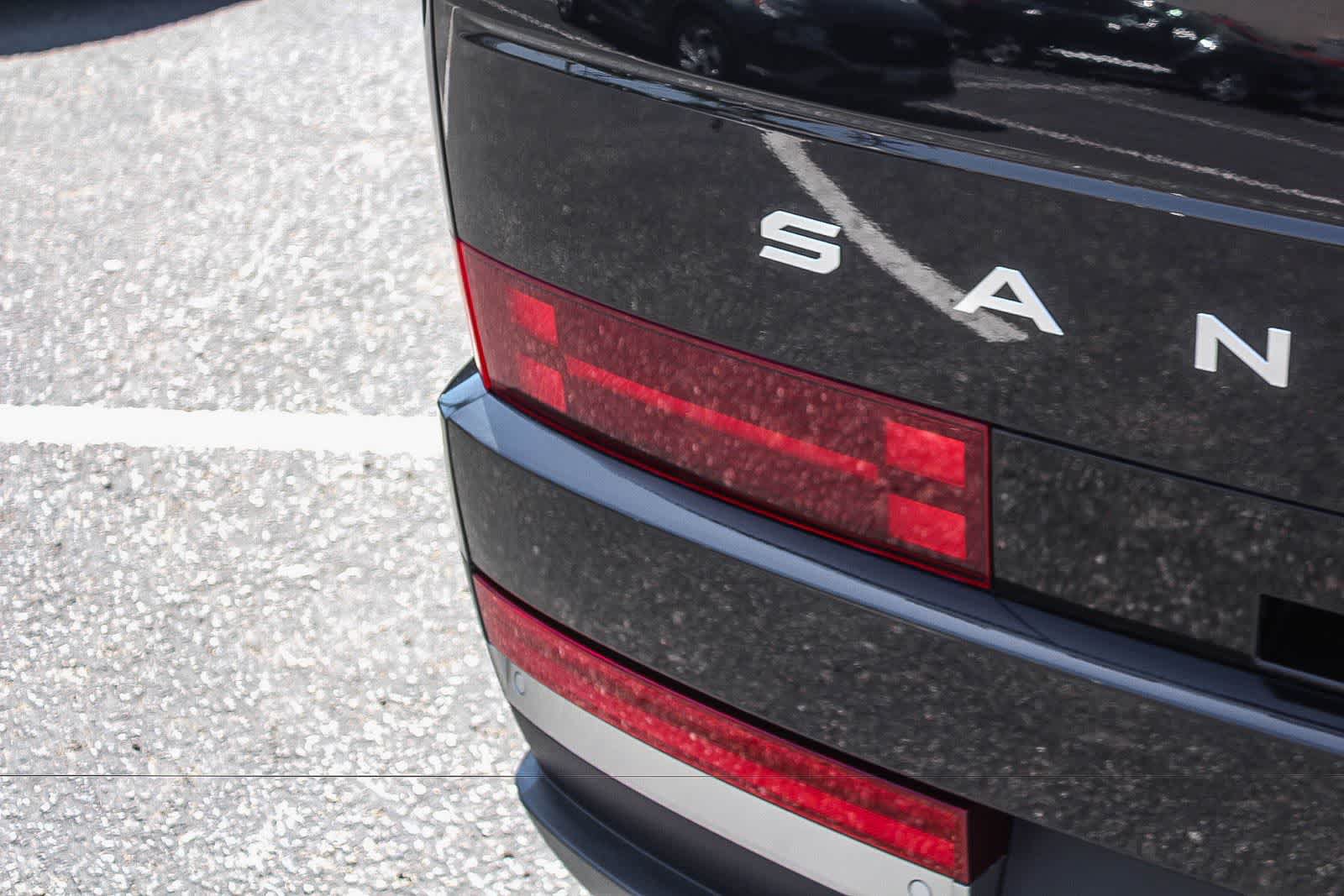 Certified 2024 Hyundai Santa Fe Limited FWD image 8