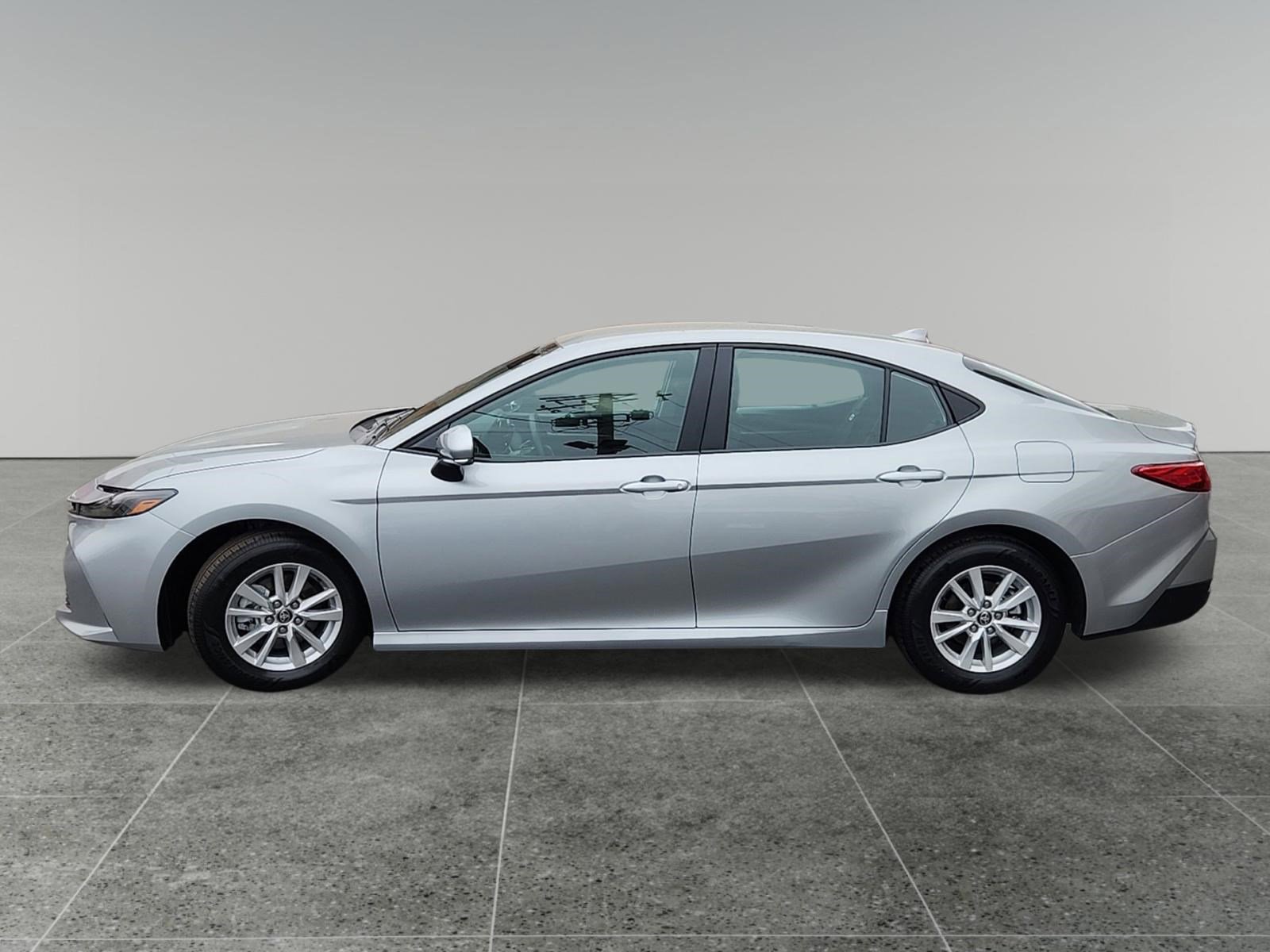Certified 2026 Toyota Camry LE FWD image 4