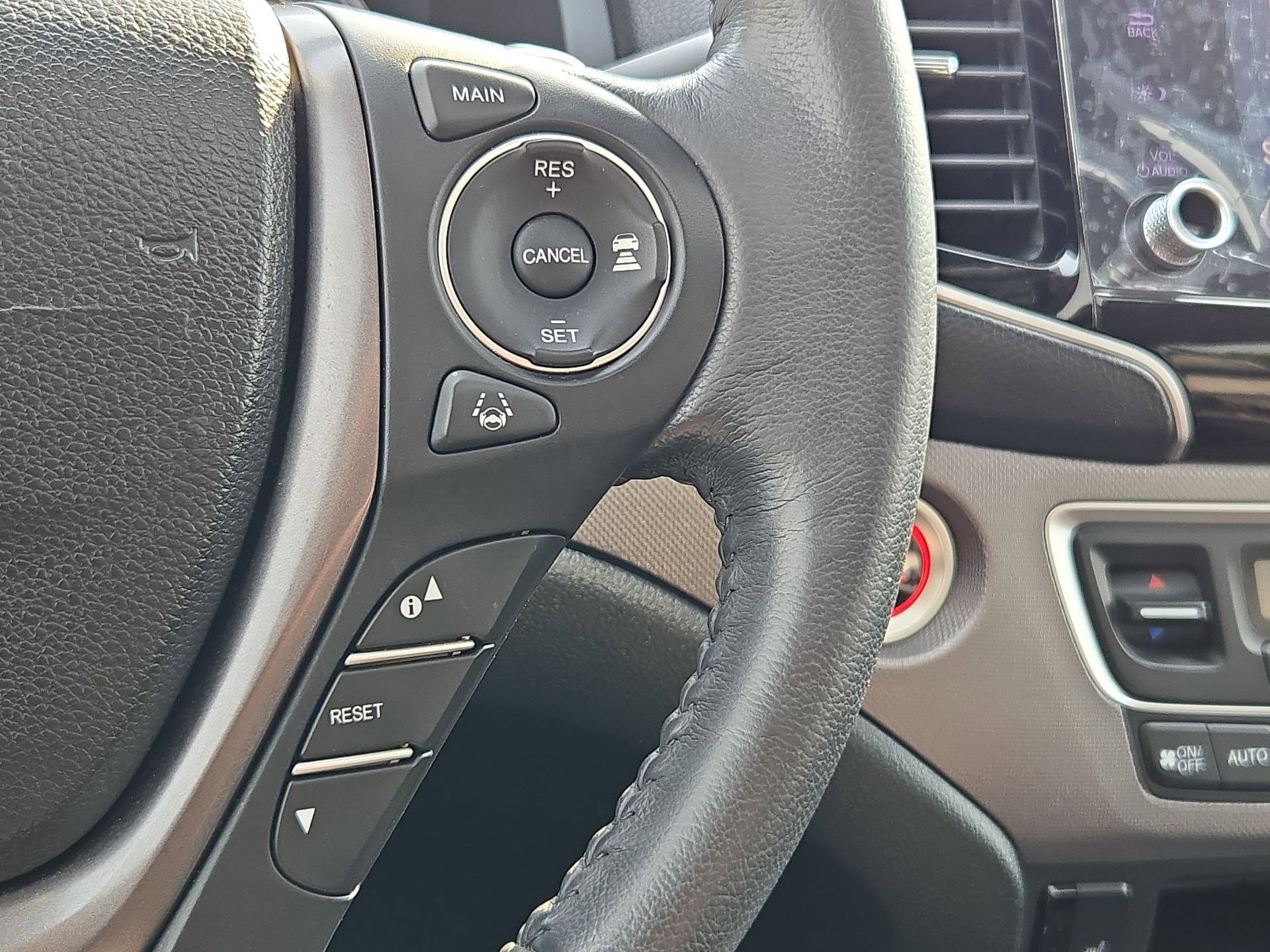 Used 2023 Honda Ridgeline RTL image 19