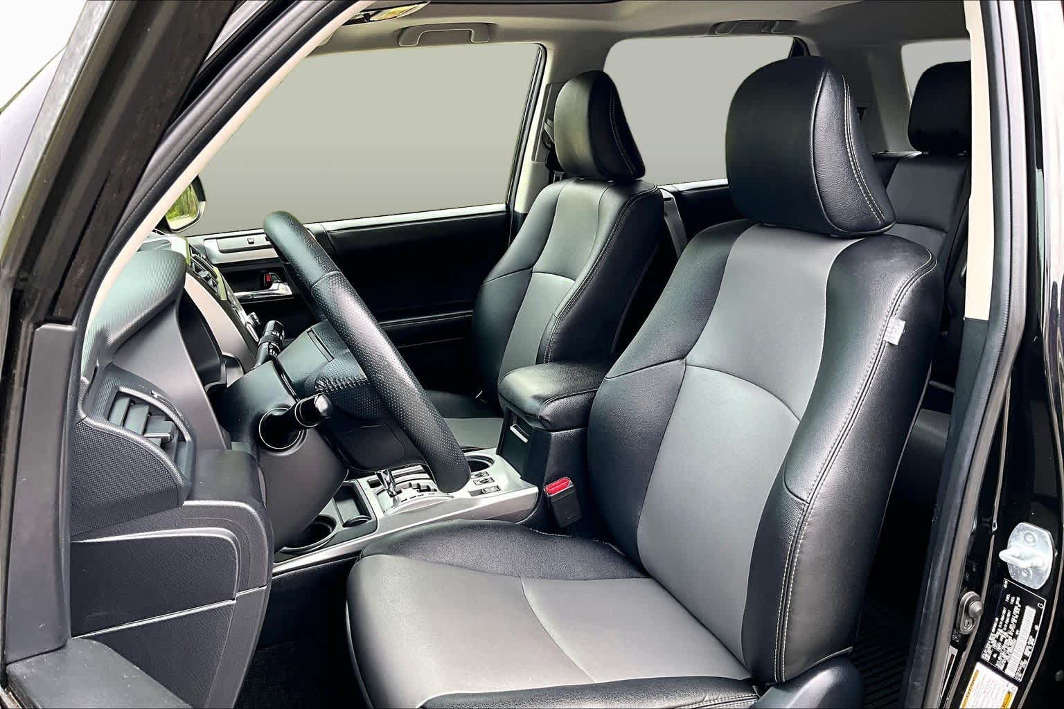 Certified 2021 Toyota 4Runner SR5 Premium w/ Moonroof Package AWD/4WD image 8