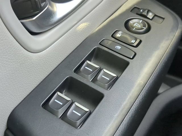 Used 2023 Honda Pilot LX image 21