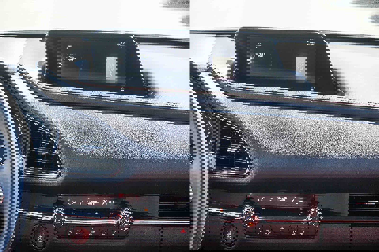 Used 2022 MAZDA CX-30 AWD 2.5 S w/ Preferred Package image 11