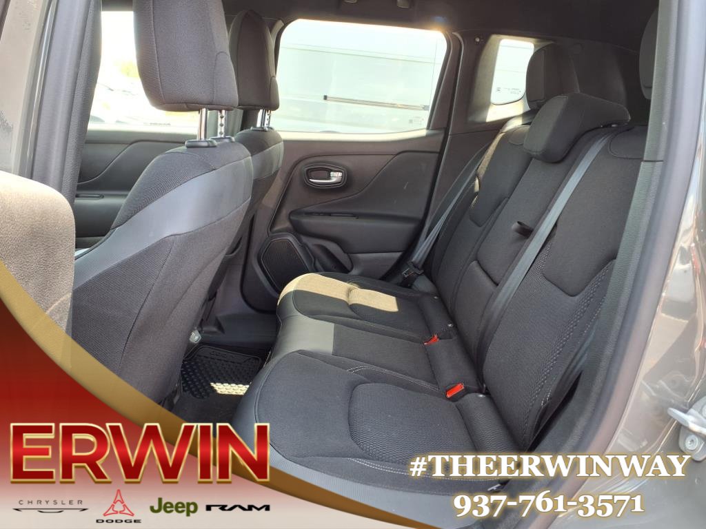 Certified 2022 Jeep Renegade Altitude w/ Convenience Group image 5