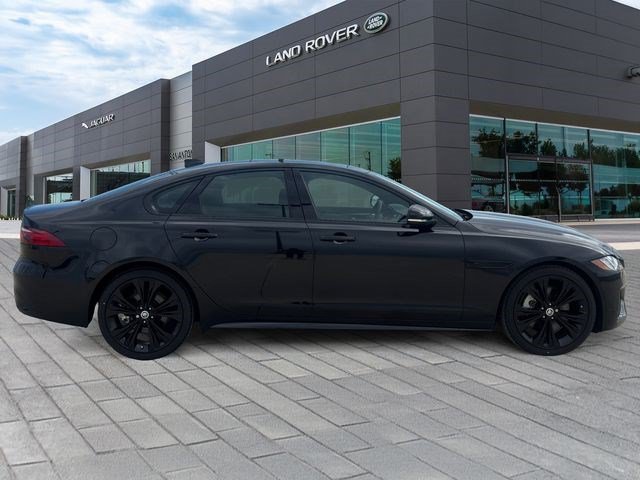 New 2024 Jaguar XF R-Dynamic SE AWD/4WD image 6