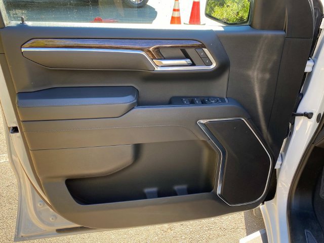 Used 2025 GMC Sierra 1500 Elevation AWD/4WD image 12