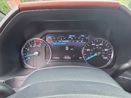 Certified 2022 Ford F350 Platinum AWD/4WD image 3