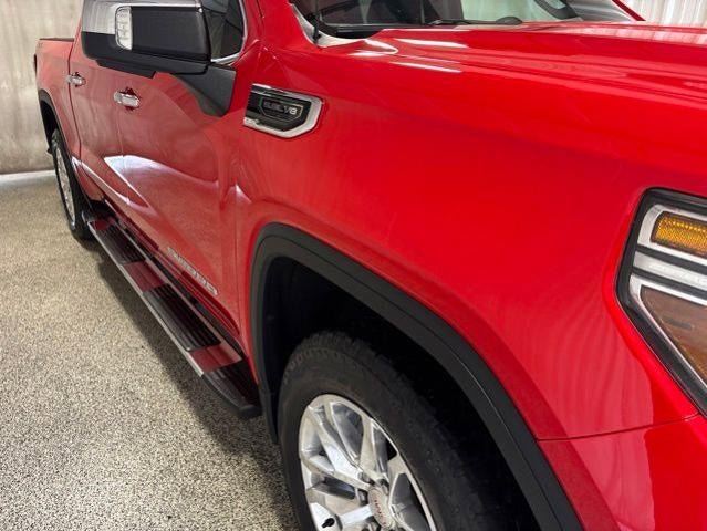 Used 2021 GMC Sierra 1500 SLT w/ SLT Premium Plus Package AWD/4WD image 9
