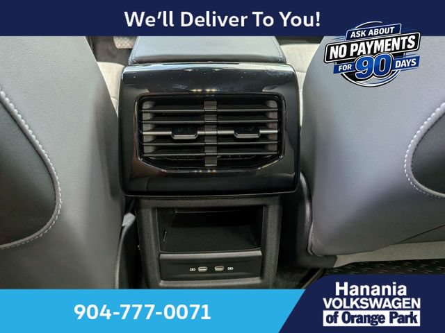 Used 2025 Volkswagen ID.4 Pro RWD image 15