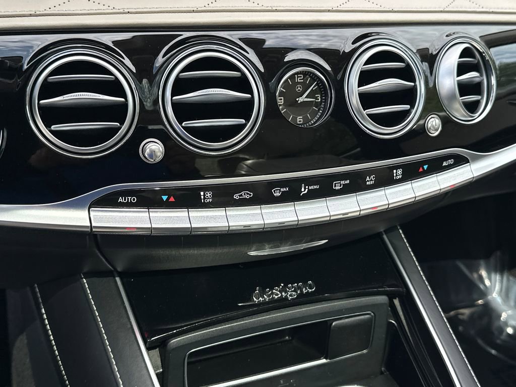 Used 2020 Mercedes-Benz S 560 4MATIC Sedan image 28