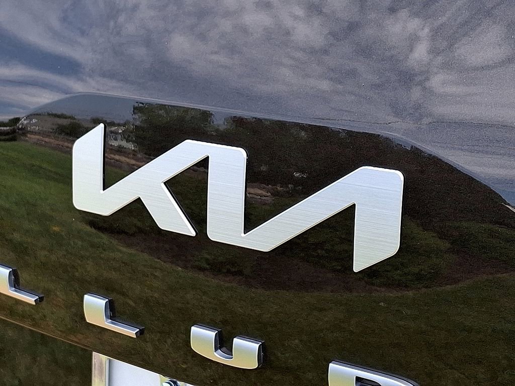 Certified 2022 Kia Telluride S image 35