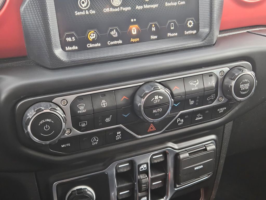 Used 2021 Jeep Wrangler Unlimited Rubicon w/ Dual Top Group image 18