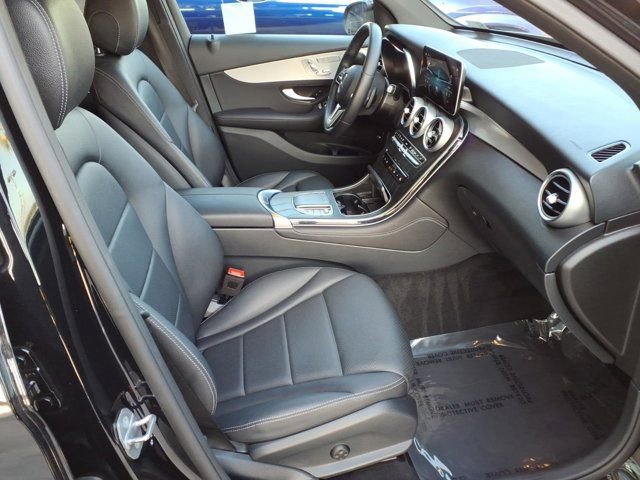Certified 2021 Mercedes-Benz GLC 300 image 16