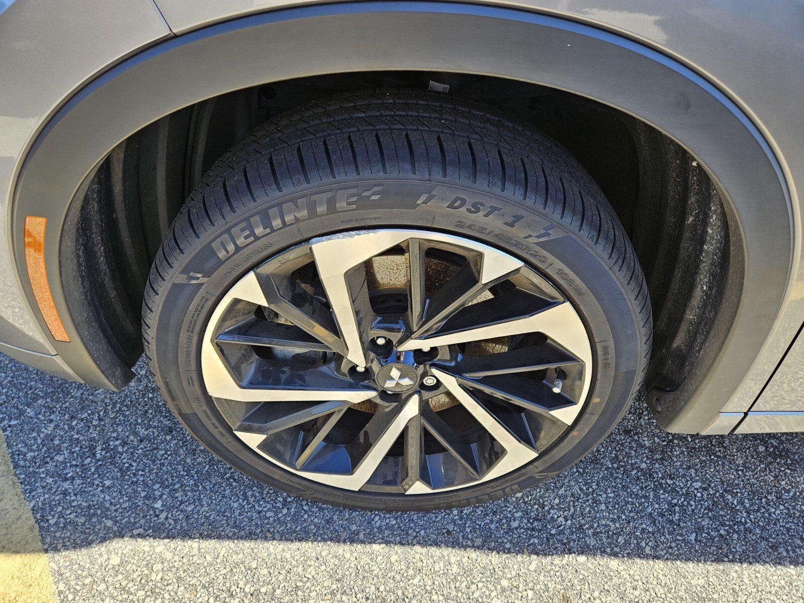 Used 2023 Mitsubishi Outlander SEL AWD/4WD image 7