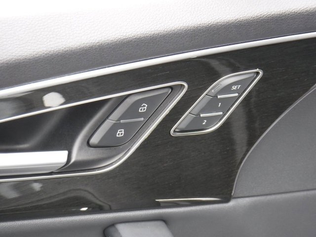 Used 2024 Audi Q7 2.0T Premium Plus image 17