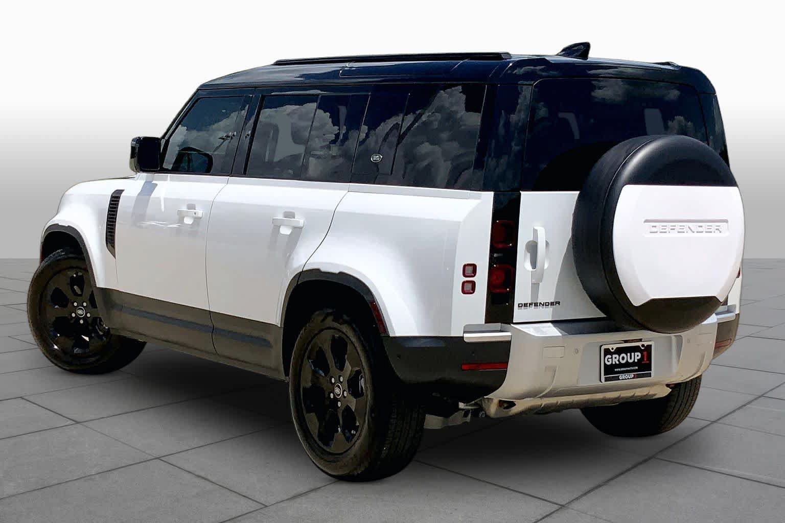 Used 2024 Land Rover Defender 110 S AWD/4WD image 11