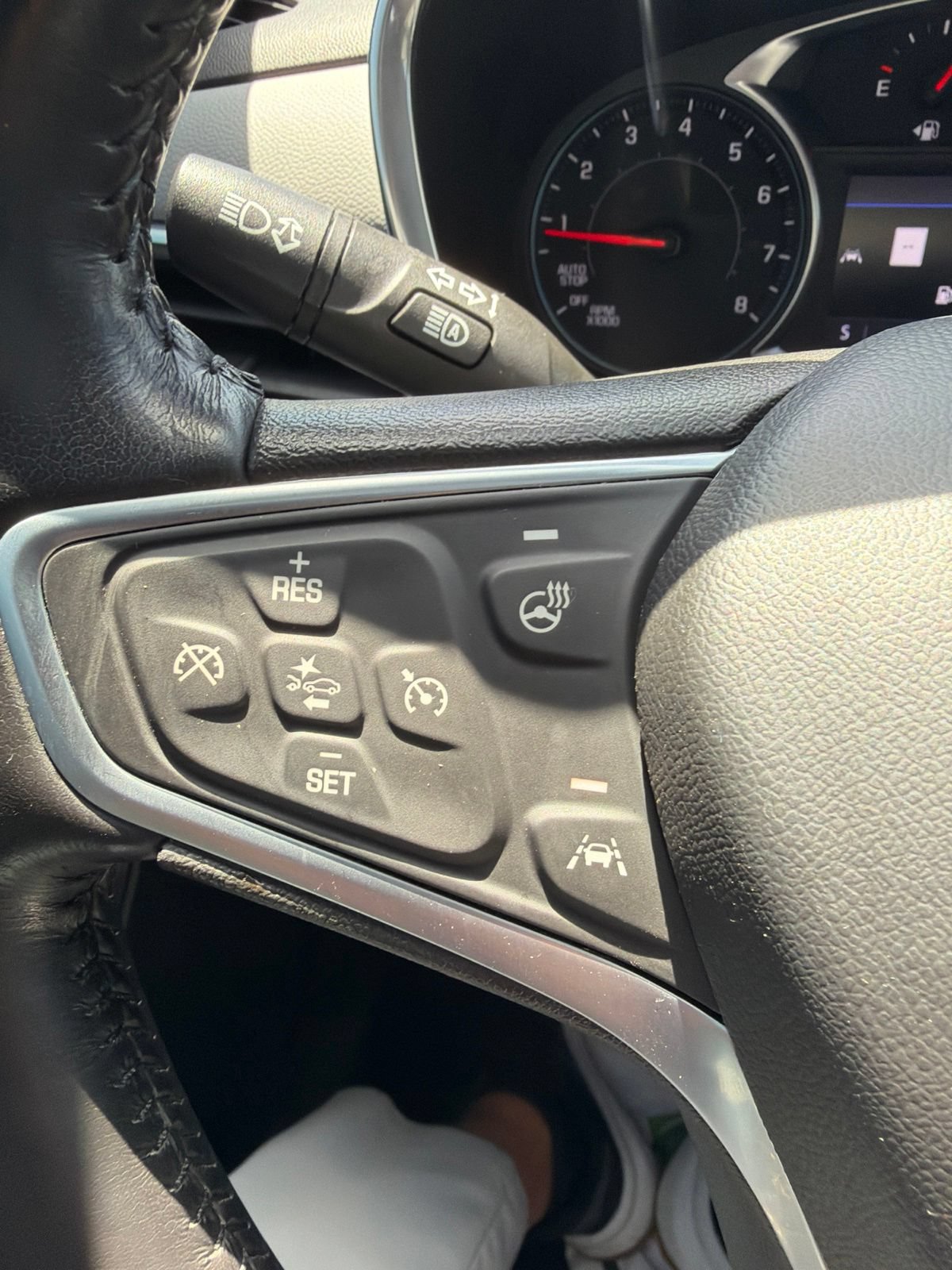 Used 2022 Chevrolet Equinox LT FWD image 15
