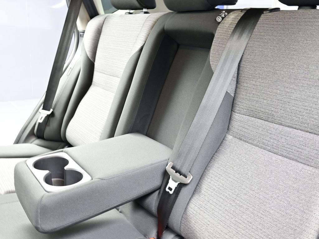 Used 2023 Nissan Rogue SV image 18