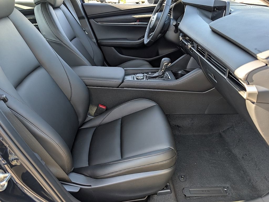 New 2026 MAZDA MAZDA3 2.5 S Sedan w/ Preferred Pkg image 18